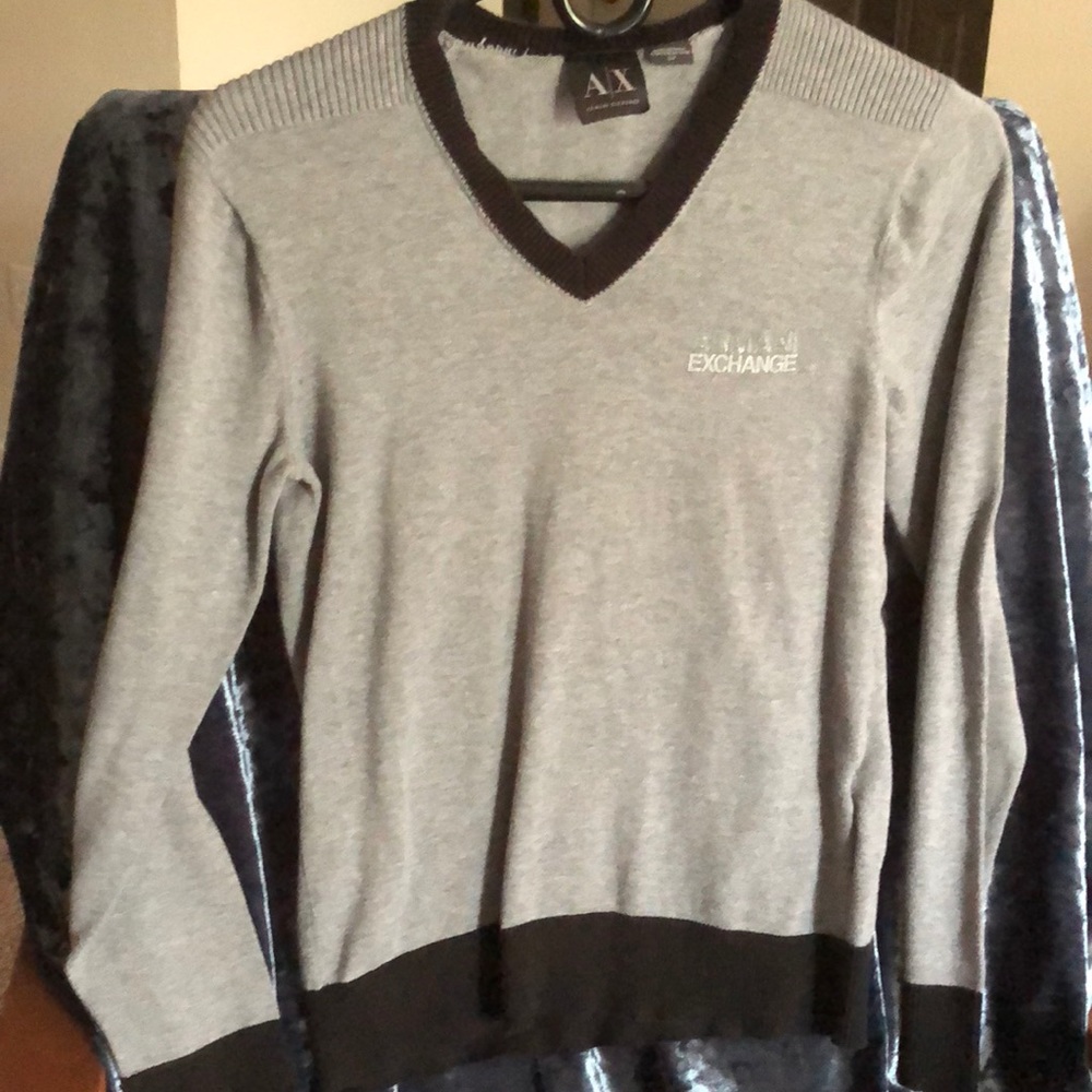 Armani Exchange V-neck Long sleeve
